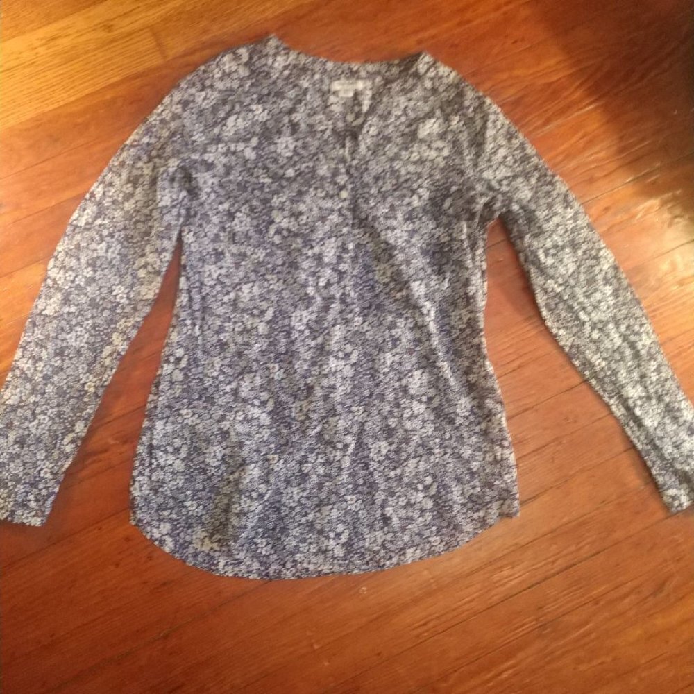 Old Navy Floral Blouse Size M
